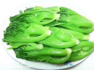 芥菜的家常做法：清炒滚烫美味健康