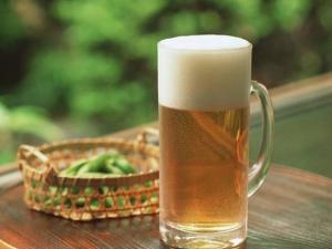 用啤酒可以杀介壳虫，也能当叶肥